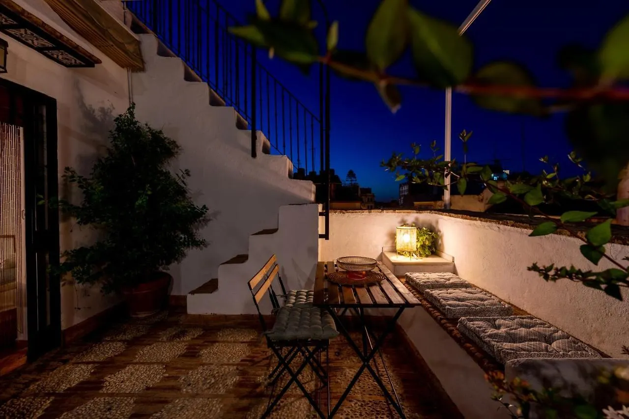 Atico Con Encanto En Sierpes Seville Spain