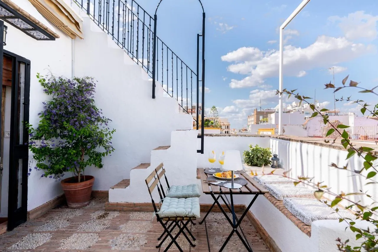 Atico Con Encanto En Sierpes Seville 0*,
