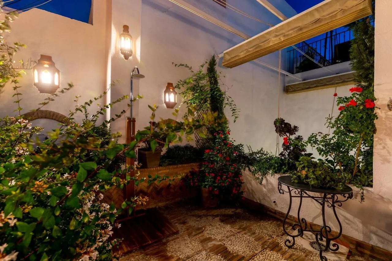 Atico Con Encanto En Sierpes Seville