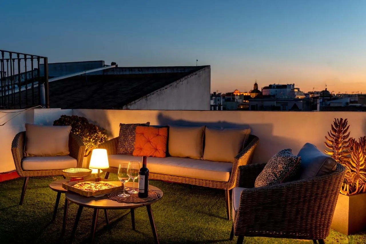 Apartment Atico Con Encanto En Sierpes Seville